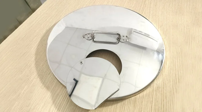 Máy xay giò chả 10kg edit 2